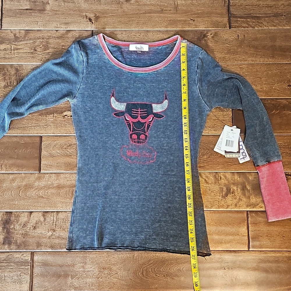 NWT: Chicago Bulls thermal shirt size L - Picture 14 of 14